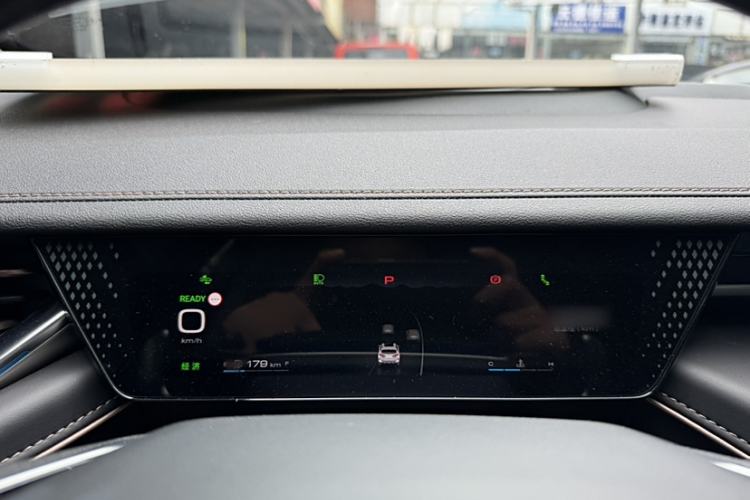 Used Wey Mocha 2021 2.0T Two-Wheel-Drive Premium Edition Interior 9