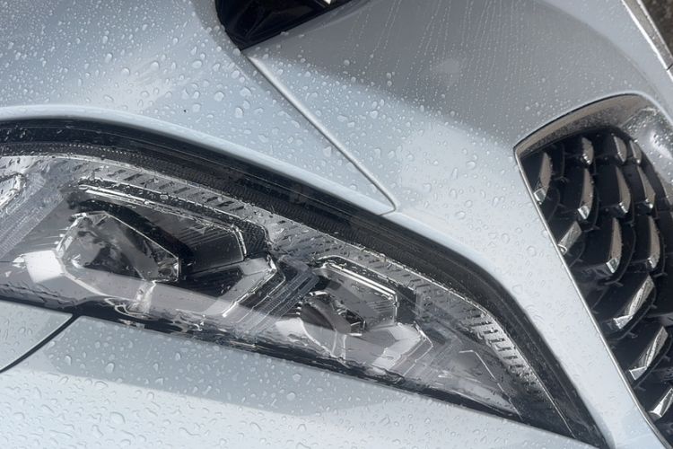Used Wey Mocha 2021 2.0T Four-Wheel Drive Premium Edition Left Front Headlight