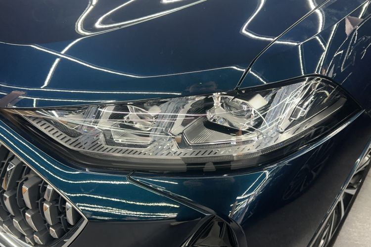 Used Wey Mocha 2021 2.0T Two-Wheel-Drive Premium Edition Left Front Headlight