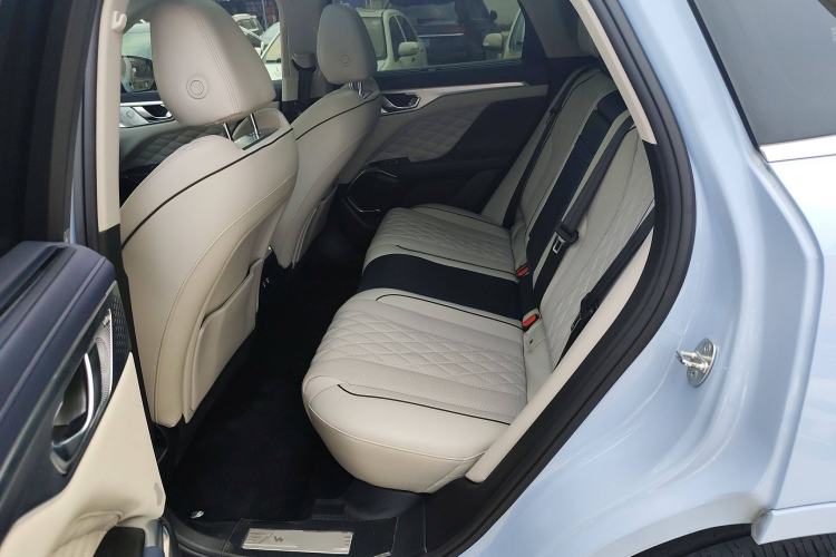 Used Wey Mocha 2021 2.0T Four-Wheel Drive Premium Edition Left Rear Seat