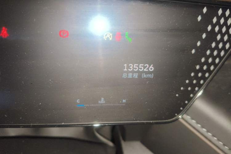 Used Wey Mocha 2021 2.0T Two-Wheel-Drive Premium Edition Odometer Close Up