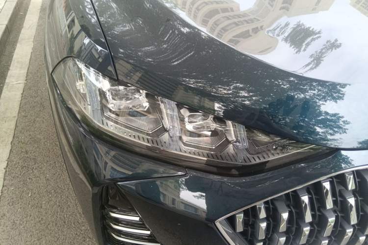 Used Wey Mocha 2021 2.0T Two-Wheel-Drive Premium Edition Right Front Headlight