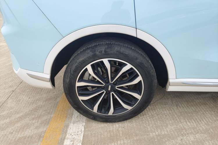 Used Wey Mocha 2021 2.0T Two-Wheel-Drive Ultra-Strong Version Right Rear Wheel Hub