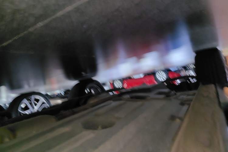 Used Wey Mocha 2021 2.0T Two-Wheel-Drive Premium Edition Right Side Sill