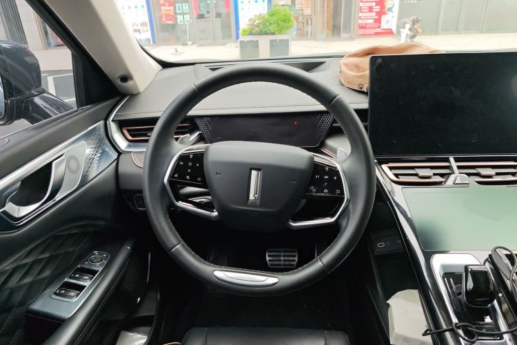 Used Wey Mocha 2021 2.0T Two-Wheel-Drive Ultra-Strong Version Steering Wheel