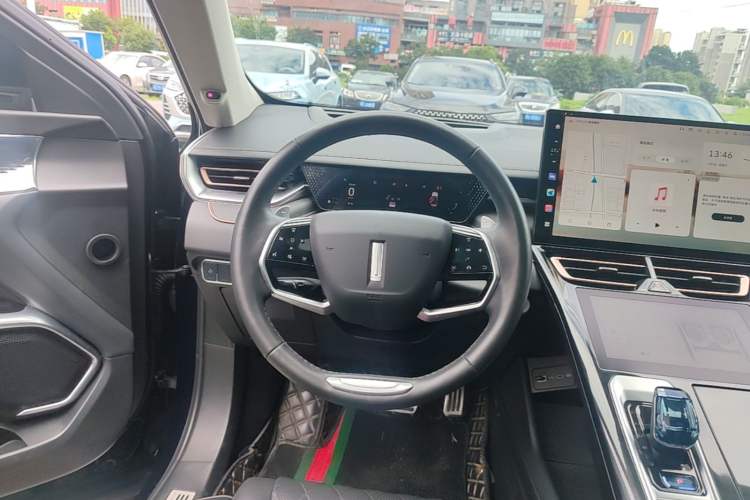 Used Wey Mocha 2021 2.0T Two-Wheel-Drive Premium Edition Steering Wheel