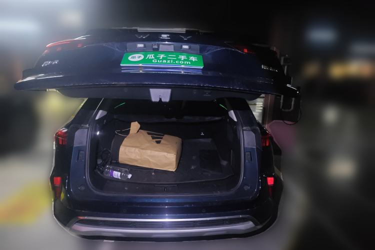 Used Wey Mocha 2021 2.0T Two-Wheel-Drive Premium Edition Trunk