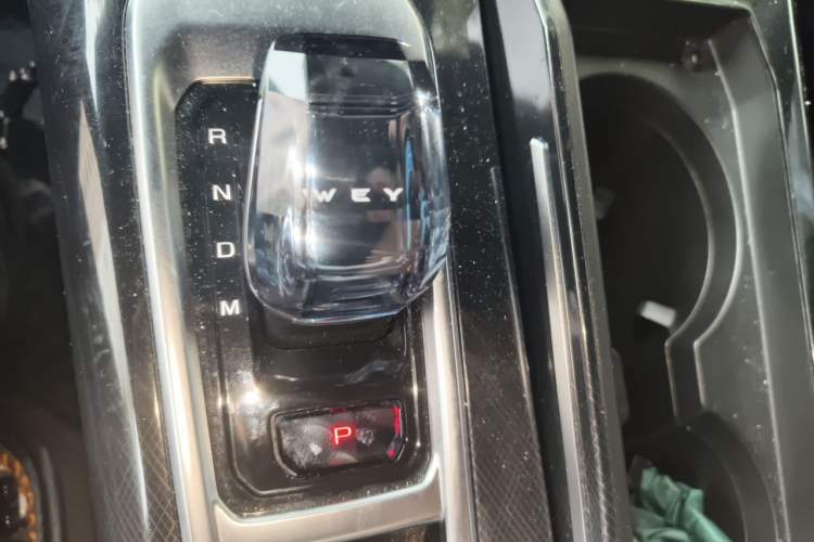 Used Wey Mocha 2021 2.0T Two-Wheel-Drive Premium Edition Gear Lever