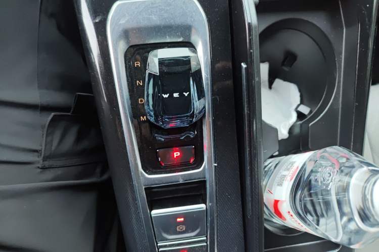 Used Wey Mocha 2021 2.0T Four-Wheel Drive Premium Edition Gear Lever