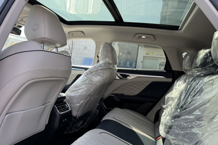 Used Wey Mocha 2021 2.0T Four-Wheel Drive Premium Edition Interior 1
