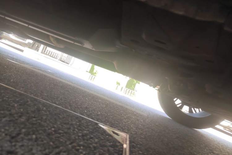Used Wey Mocha 2021 2.0T Two-Wheel-Drive Premium Edition Chassis Front Right
