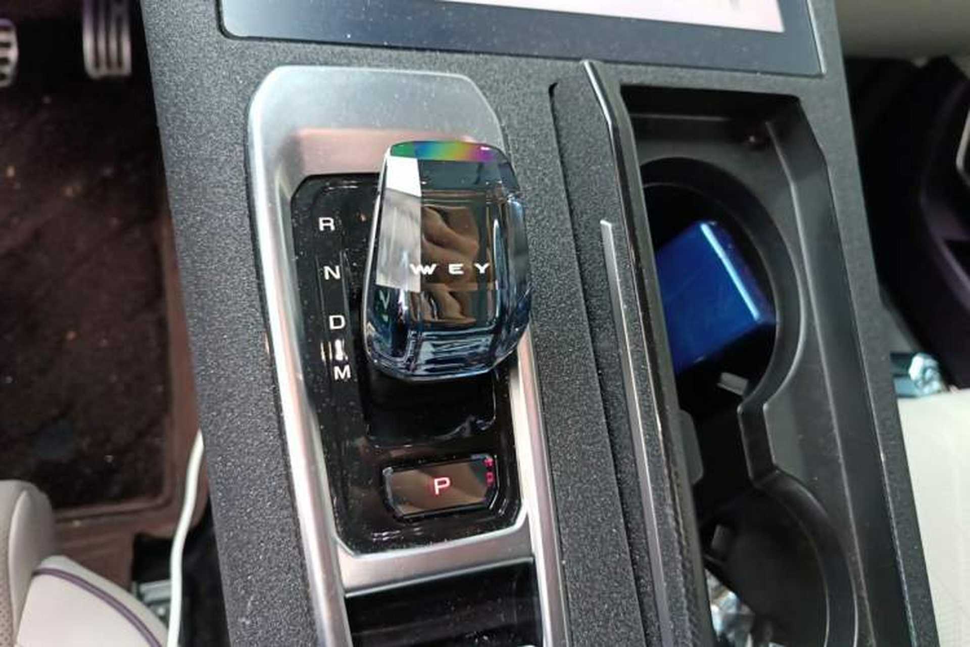 Used Wey Mocha 2021 2.0T Four-Wheel Drive Premium Edition Gear Lever