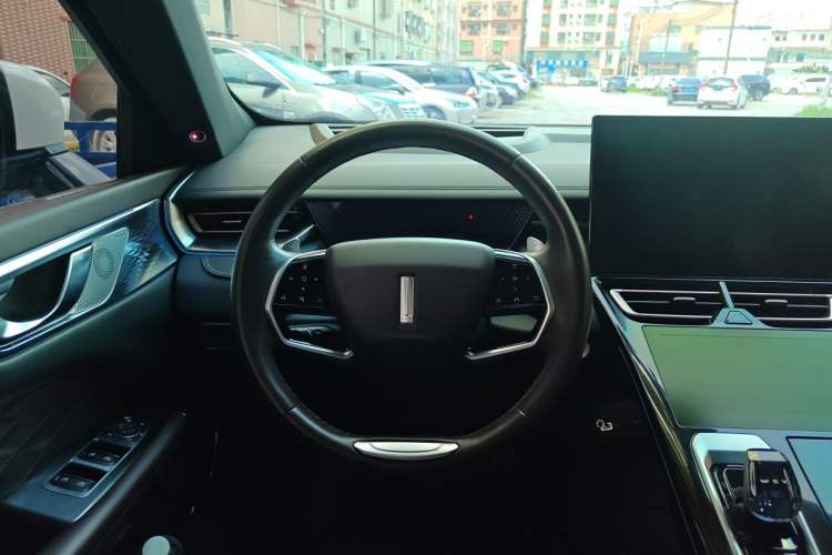 Used Wey Mocha 2021 2.0T Two-Wheel-Drive Premium Edition Steering Wheel