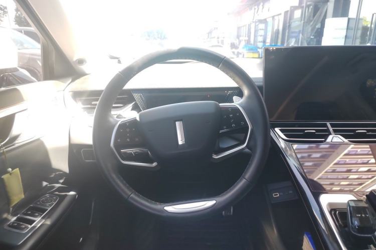 Used Wey Mocha 2021 2.0T Two-Wheel-Drive Premium Edition Steering Wheel