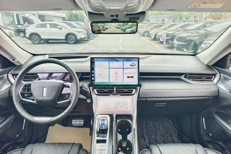 Used Wey Mocha New Energy 2022 1.5T Zero-Anxiety Performance Edition Interior 2