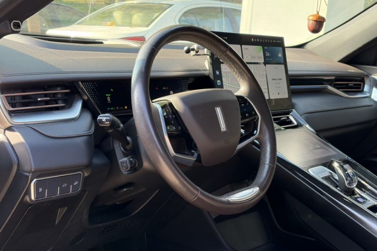 Used Wey Mocha New Energy 2022 1.5T Zero-Anxiety Performance Edition Steering Wheel