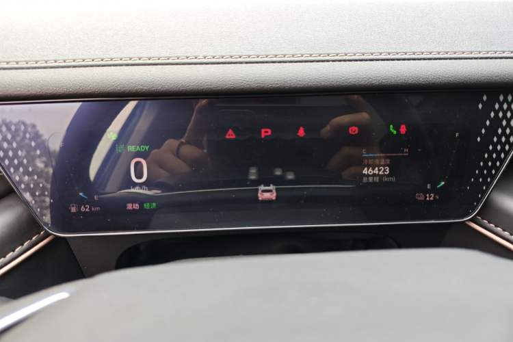 Used Wey Mocha New Energy 2022 1.5T Zero-Anxiety Performance Edition Instrument Cluster