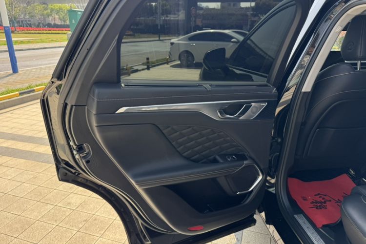 Used Wey Mocha New Energy 2022 1.5T Zero-Anxiety Performance Edition Interior 9