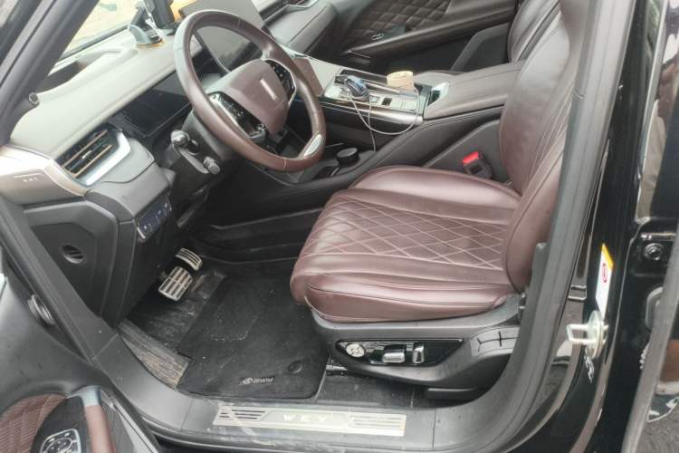 Used Wey Mocha New Energy 2022 1.5T Zero-Anxiety Performance Edition Left Front Seat