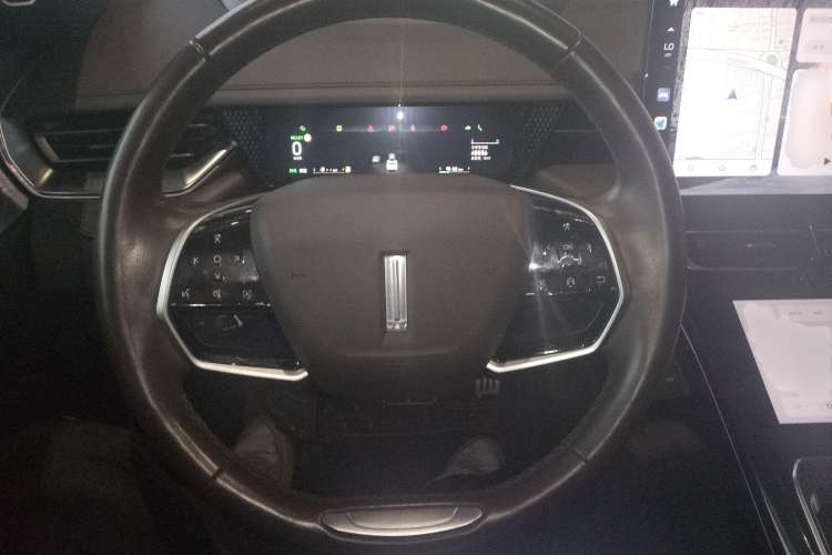 Used Wey Mocha New Energy 2022 1.5T Zero-Anxiety Smart Enjoyment Edition Steering Wheel