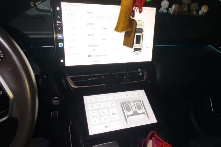 Used Wey Mocha New Energy 2022 1.5T Zero-Anxiety Smart Enjoyment Edition Audio And AC Panel