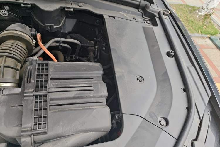 Used Wey Mocha New Energy 2022 1.5T Zero-Anxiety Performance Edition Engine Bay Left