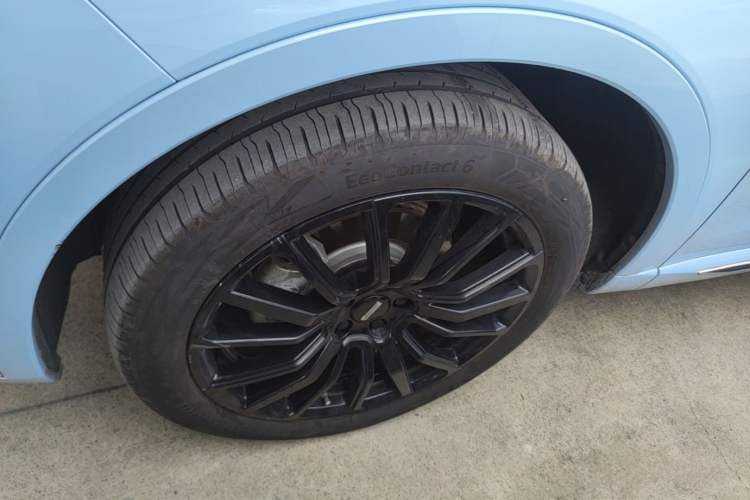 Used Wey Mocha New Energy 2022 1.5T Zero-Anxiety Performance Edition Left Front Wheel Hub