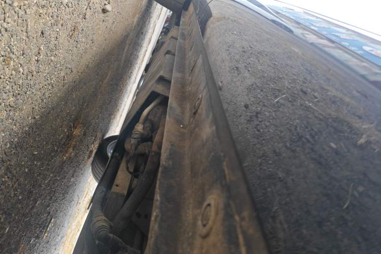 Used Wey Mocha New Energy 2022 1.5T Zero-Anxiety Performance Edition Left Side Sill