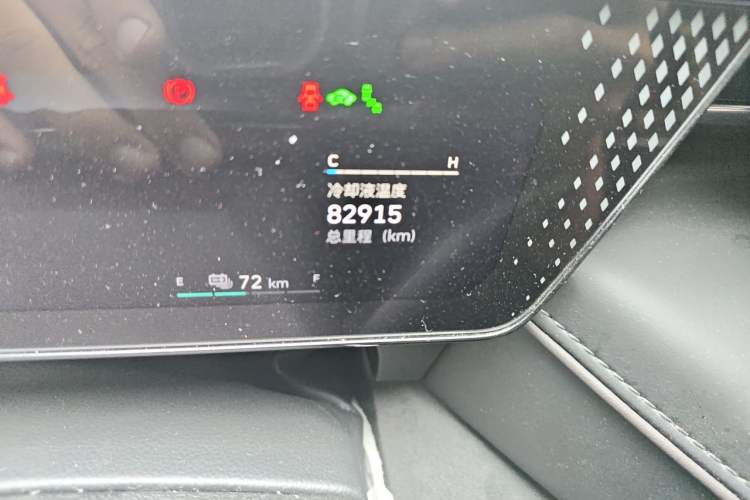 Used Wey Mocha New Energy 2022 1.5T Zero-Anxiety Performance Edition Odometer Close Up