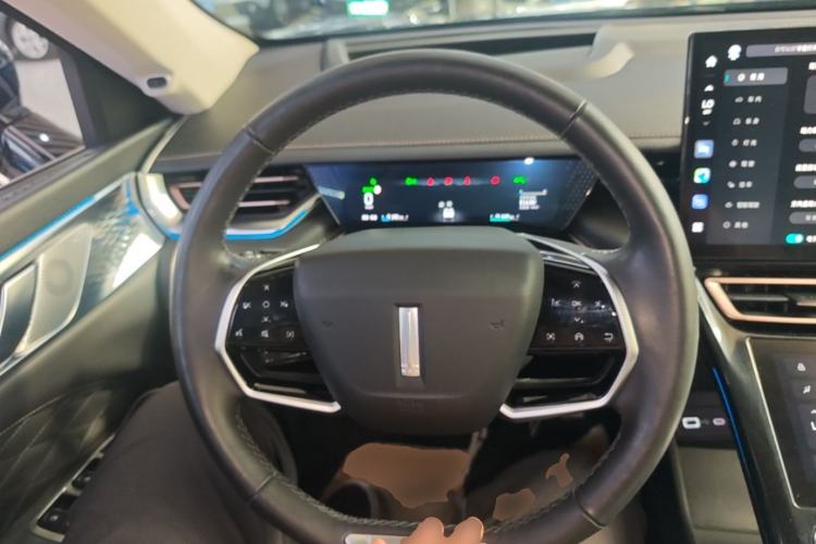 Used Wey Mocha New Energy 2022 1.5T Zero-Anxiety Performance Edition Steering Wheel