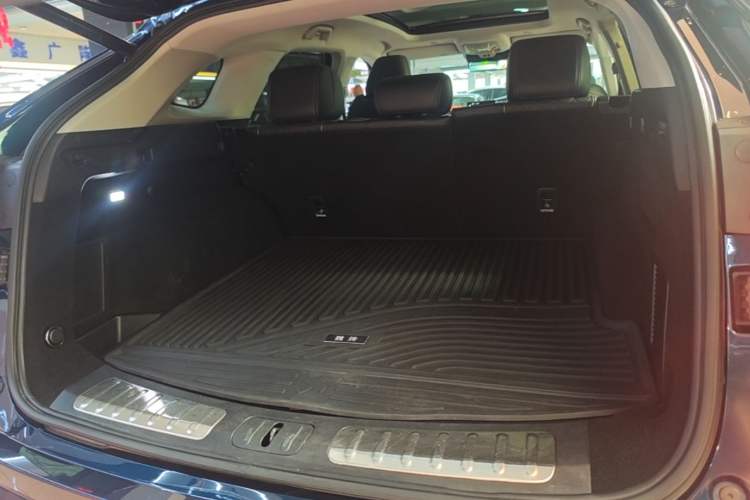 Used Wey Mocha New Energy 2022 1.5T Zero-Anxiety Performance Edition Trunk