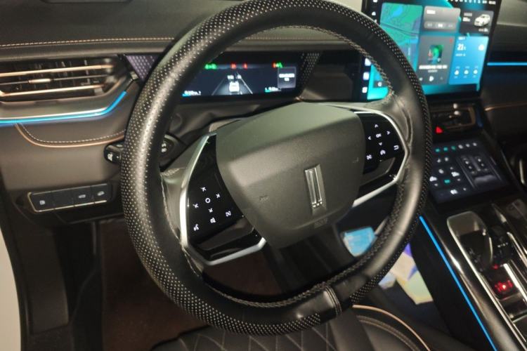 Used Wey Mocha New Energy 2022 1.5T Zero-Anxiety Performance Edition Steering Wheel
