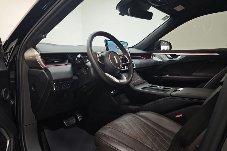 Used Wey Mocha New Energy 2023 Two-Wheel Drive Long-Range Version Interior 3