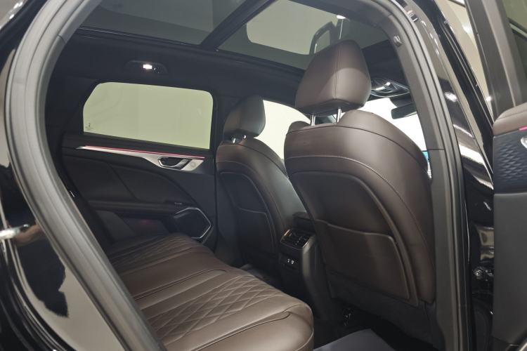 Used Wey Mocha New Energy 2023 Two-Wheel Drive Long-Range Version Interior 4