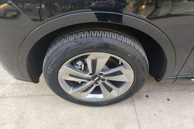 Used Wey Mocha New Energy 2023 Two-Wheel Drive Long-Range Version Left Front Wheel Hub