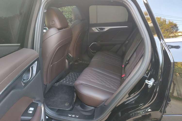Used Wey Mocha New Energy 2023 Two-Wheel Drive Long-Range Version Left Rear Seat
