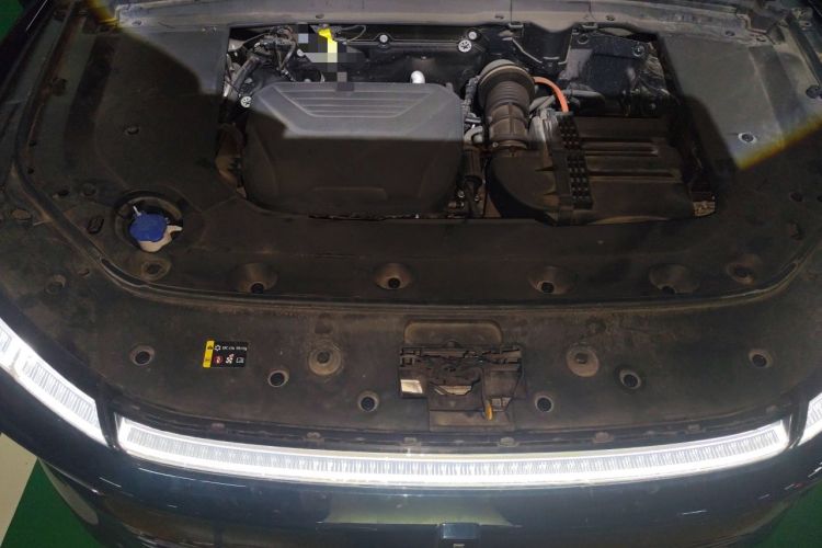 Used Wey Mocha New Energy 2023 Two-Wheel Drive Long-Range Version Engine Bay