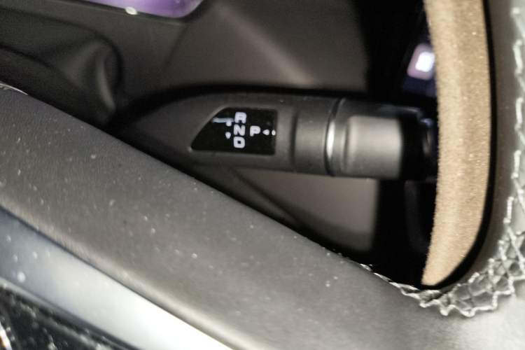 Used Wey Mocha New Energy 2023 Two-Wheel Drive Long-Range Version Gear Lever
