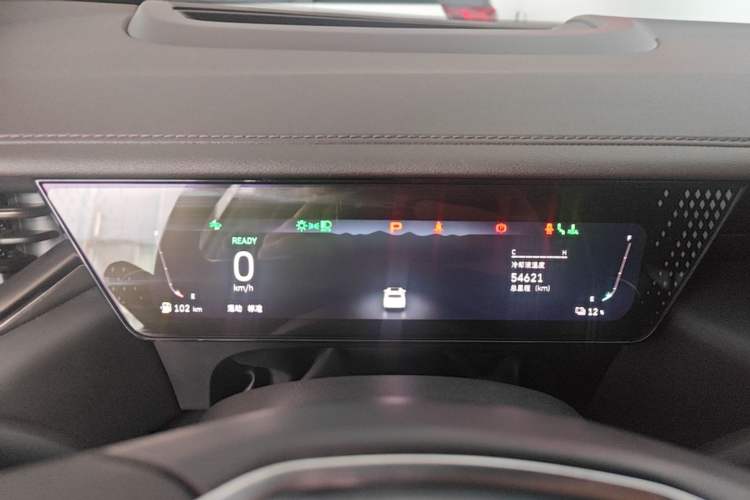 Used Wey Mocha New Energy 2023 Two-Wheel Drive Long-Range Version Instrument Cluster