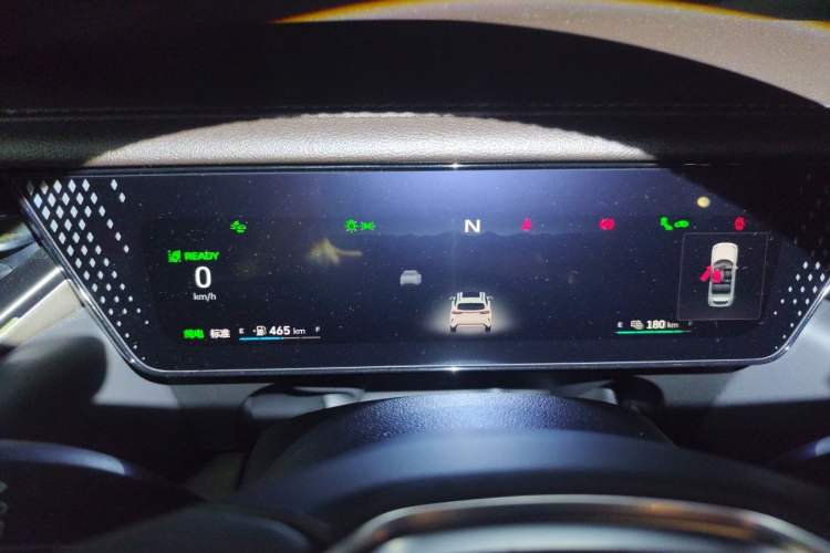 Used Wey Mocha New Energy 2023 Two-Wheel Drive Long-Range Version Instrument Cluster