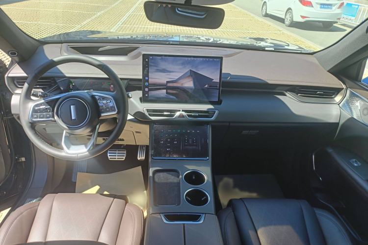 Used Wey Mocha New Energy 2023 Two-Wheel Drive Long-Range Version Interior 1