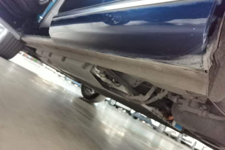 Used Wey Mocha New Energy 2023 Two-Wheel Drive Long-Range Version Left Side Sill