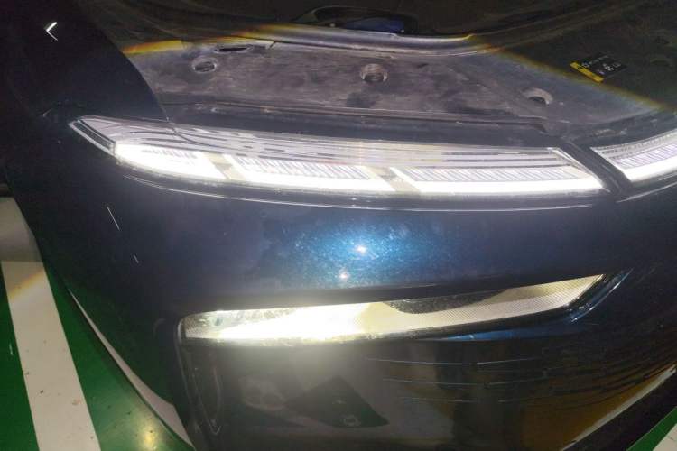 Used Wey Mocha New Energy 2023 Two-Wheel Drive Long-Range Version Right Front Headlight