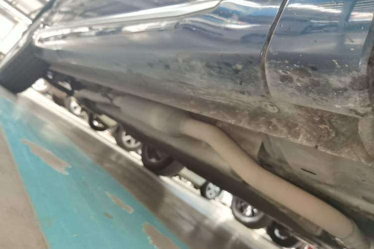 Used Wey Mocha New Energy 2023 Two-Wheel Drive Long-Range Version Right Side Sill