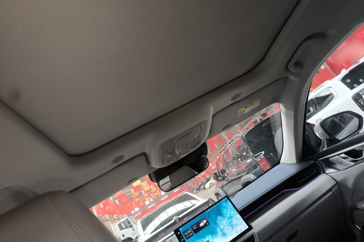 Used Wey Mocha New Energy 2023 Two-Wheel Drive Long-Range Version Headliner