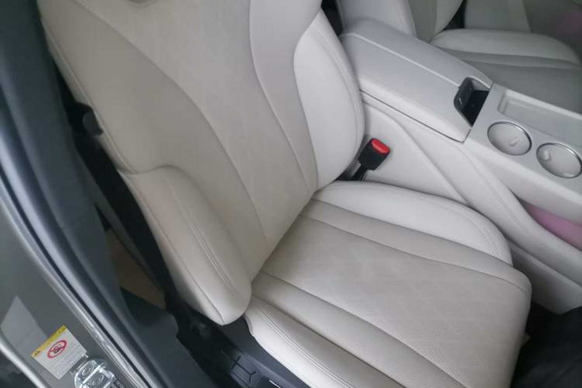 Used Wey Mocha New Energy 2023 Two-Wheel Drive Long-Range Version Right Front Seat