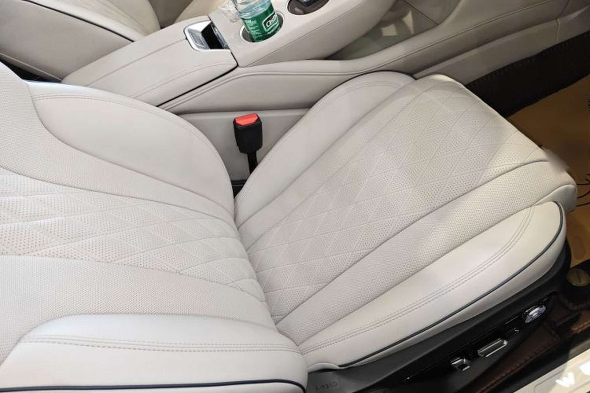 Used Wey Mocha New Energy 2023 Two-Wheel Drive Long-Range Version Right Front Seat