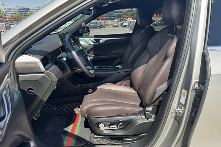 Used Wey Mocha New Energy 2023 Two-Wheel Drive Long-Range Version Interior 6