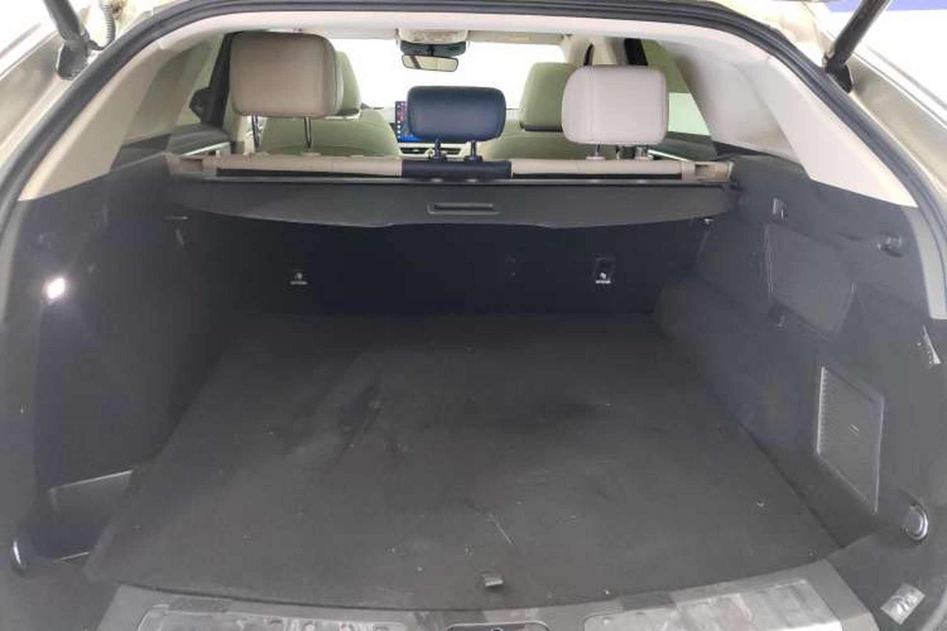 Used Wey Mocha New Energy 2023 Two-Wheel Drive Long-Range Version Trunk