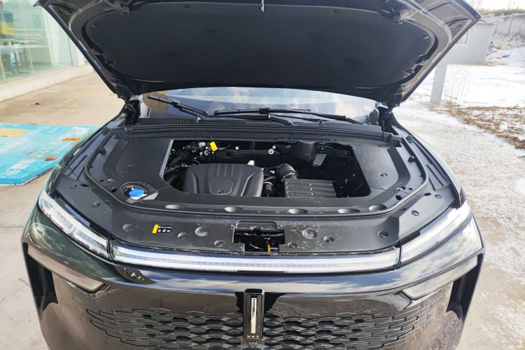 Used Wey Mocha New Energy 2024 Hi4 Four-Wheel Drive Long-Range Version Engine Bay
